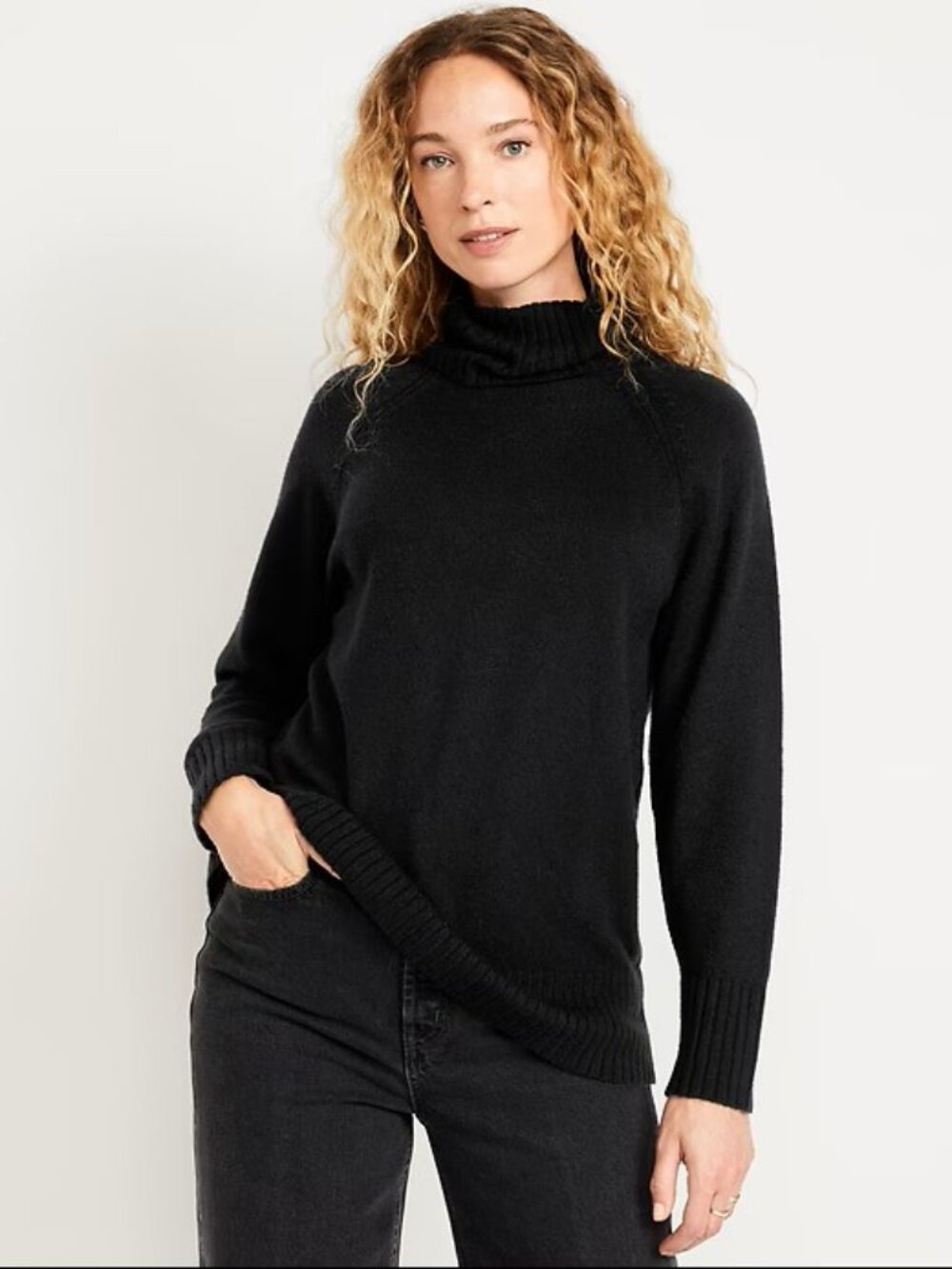 Old Navy Women's Medium Black SoSoft Turtleneck Sweater 60% off Retail